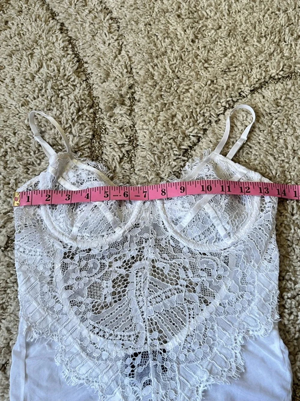 Bardot lace bodysuit - Picture 5 of 9